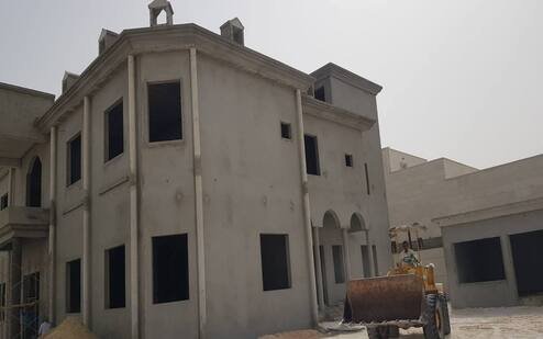 senior staff vill.2 1 494x309